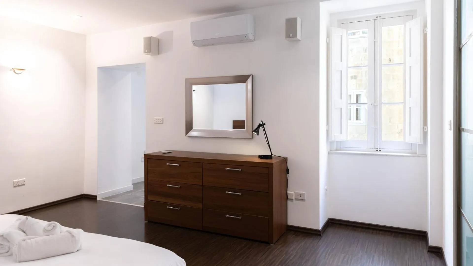 Unique & Spacious 2Br In Valletta Center By Arcobnb Malta